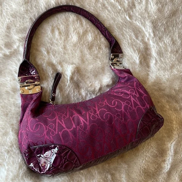 NY&C Burgundy Purse - Picture 2 of 10